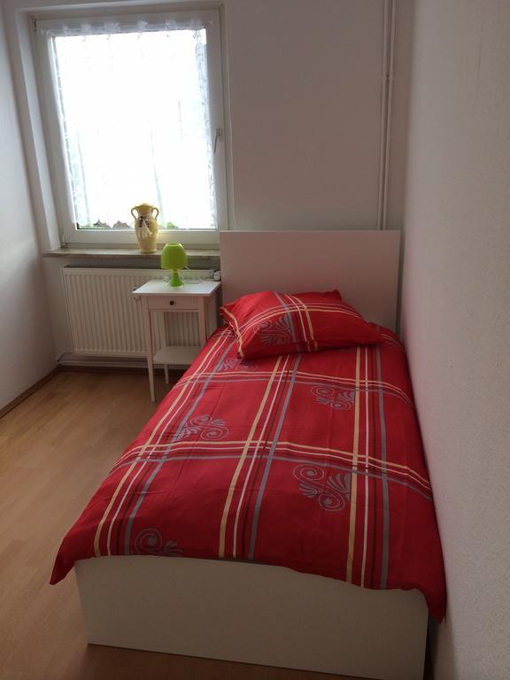 White House Bochum Ehrenfeld Apartment Room photo
