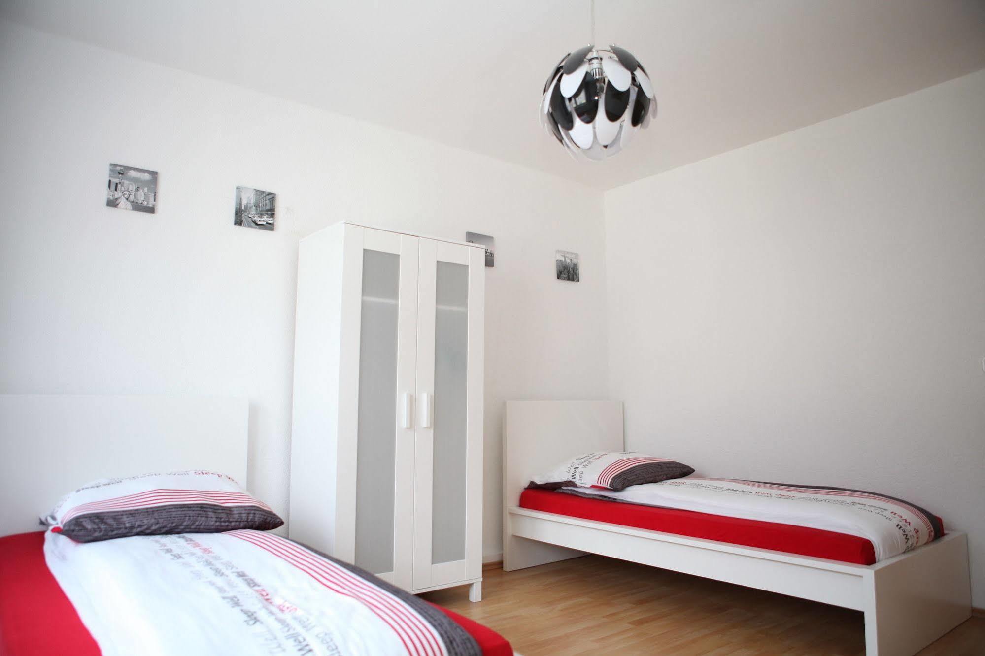 White House Bochum Ehrenfeld Apartment Exterior photo